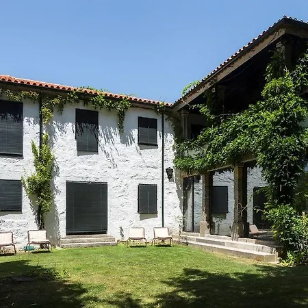 Hétvégi ház Casa De Santo Antonio De Britiande